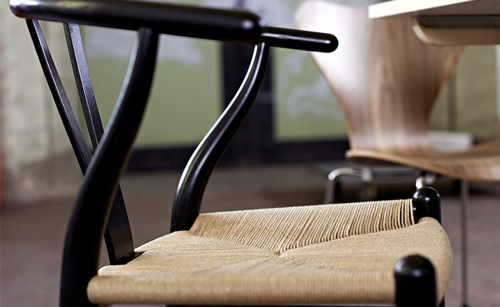 乐竞平台 - 坐具|餐椅|办公家具|设计师家具|Y椅