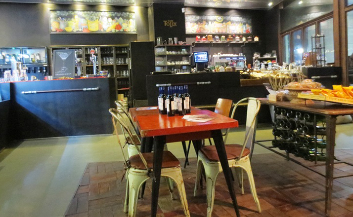 乐竞平台 - 坐具|餐椅|办公家具|设计师家具|tolix椅