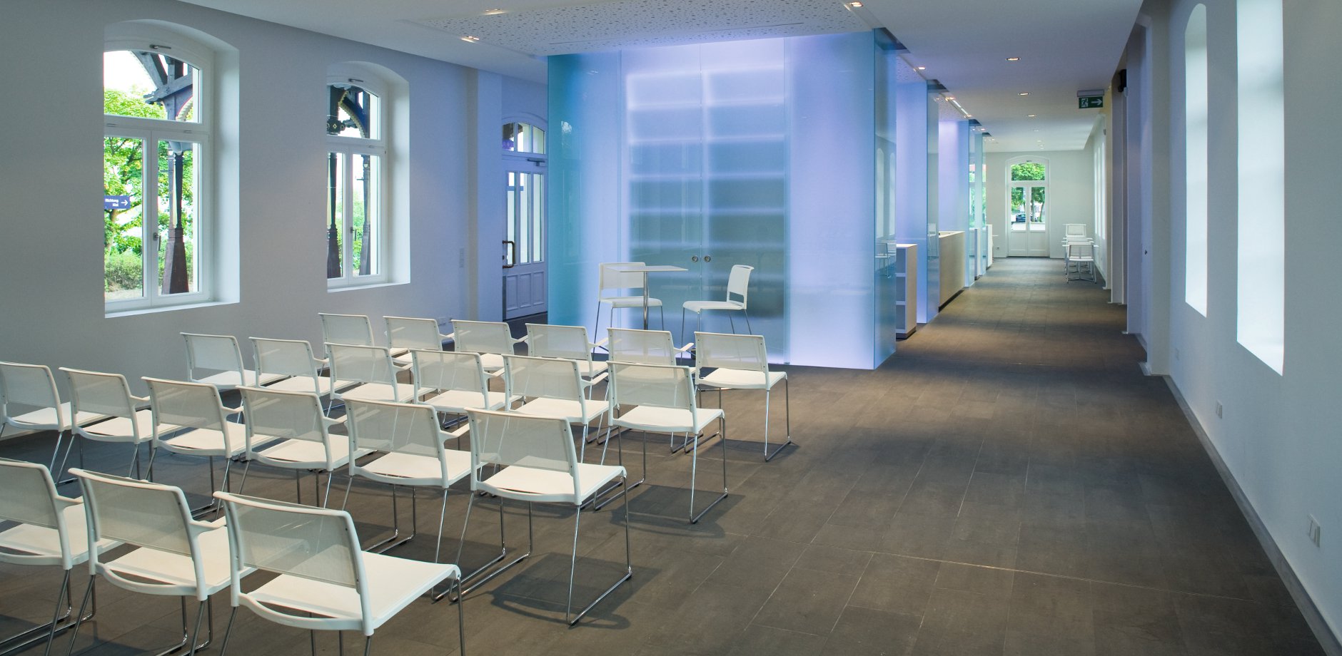 乐竞平台 - 坐具|吧椅/凳子|办公家具|设计师家具|艾琳230/5 吧椅