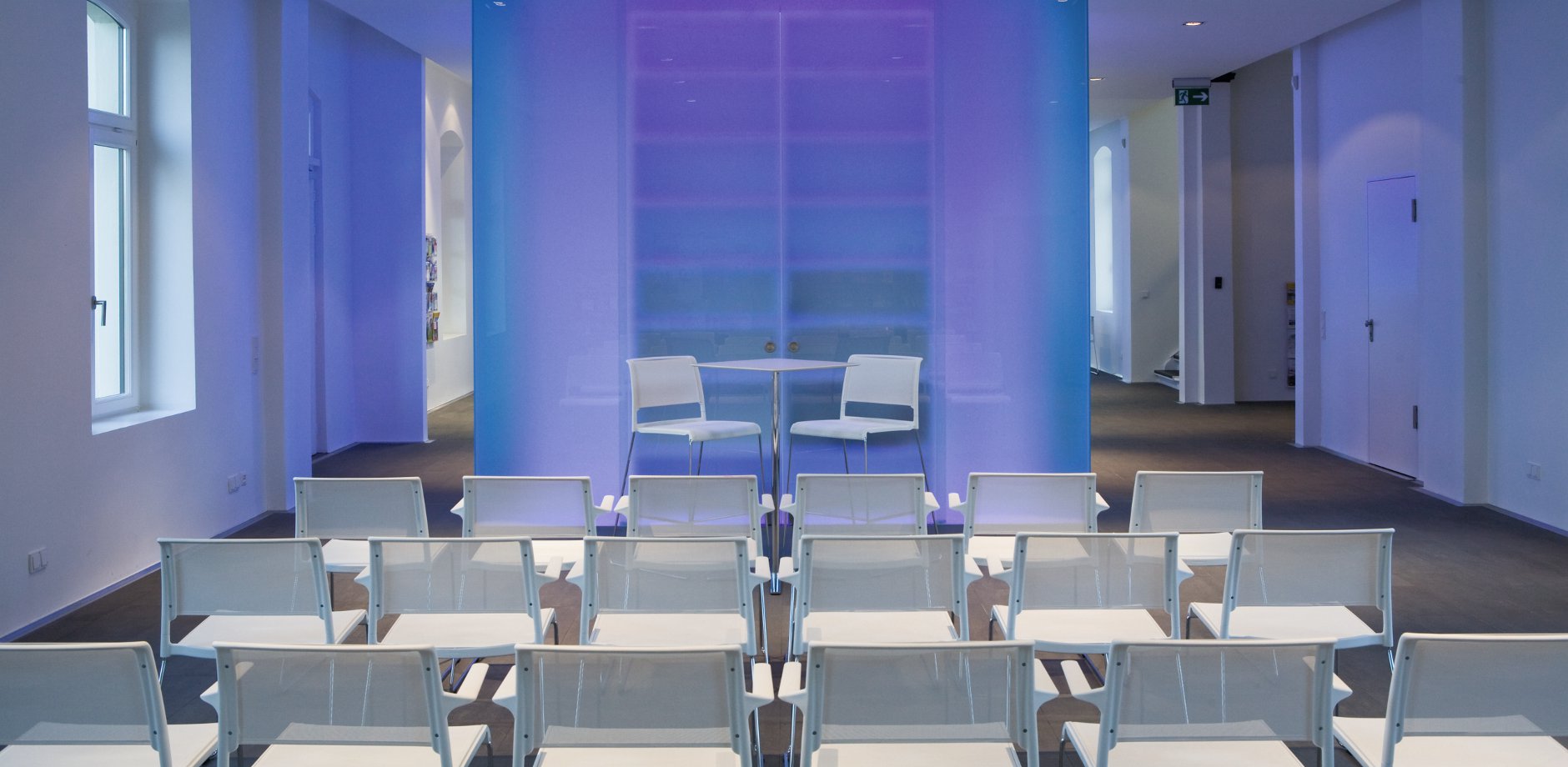 乐竞平台 - 坐具|吧椅/凳子|办公家具|设计师家具|艾琳230/5 吧椅