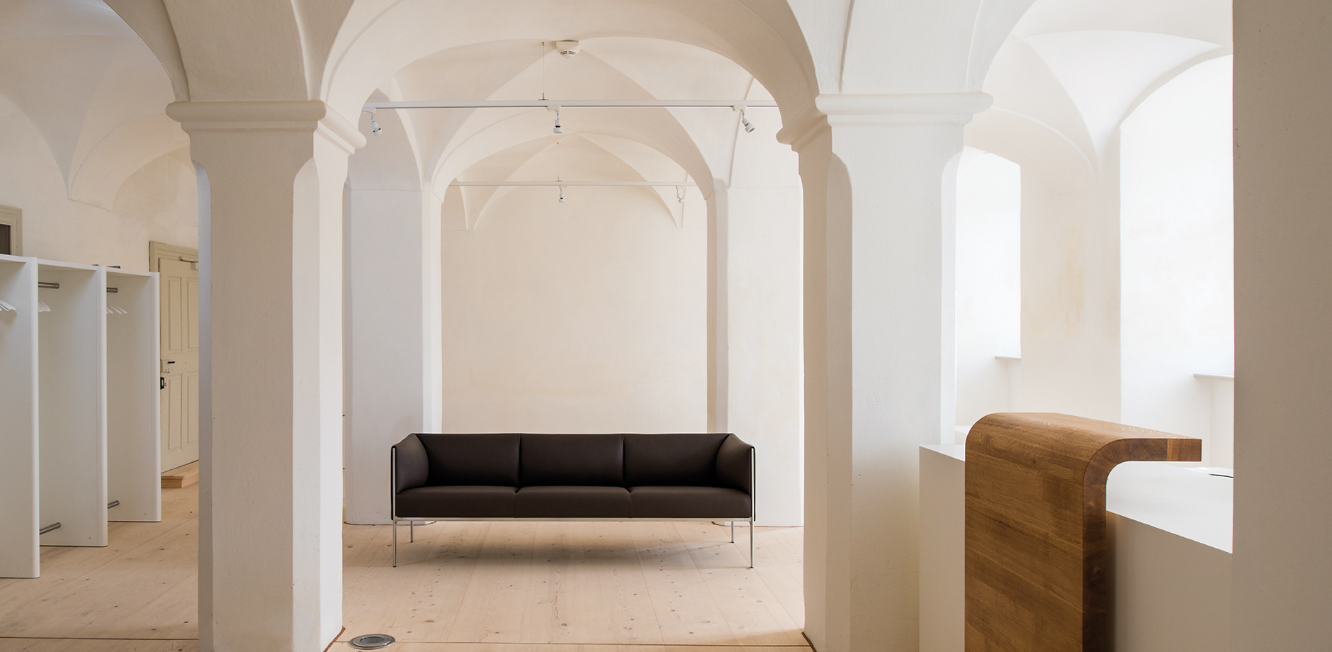 办公沙发|布面沙发|办公家具|设计师家具|Asienta会客沙发