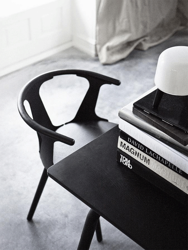 乐竞平台 - 坐具|餐椅|办公家具|设计师家具|Between SK2 餐椅