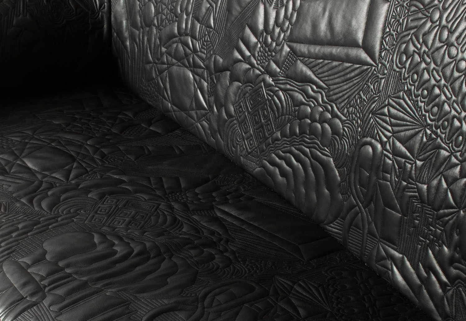 乐竞平台 - 坐具|沙发|办公家具|设计师家具|涂鸦沙发