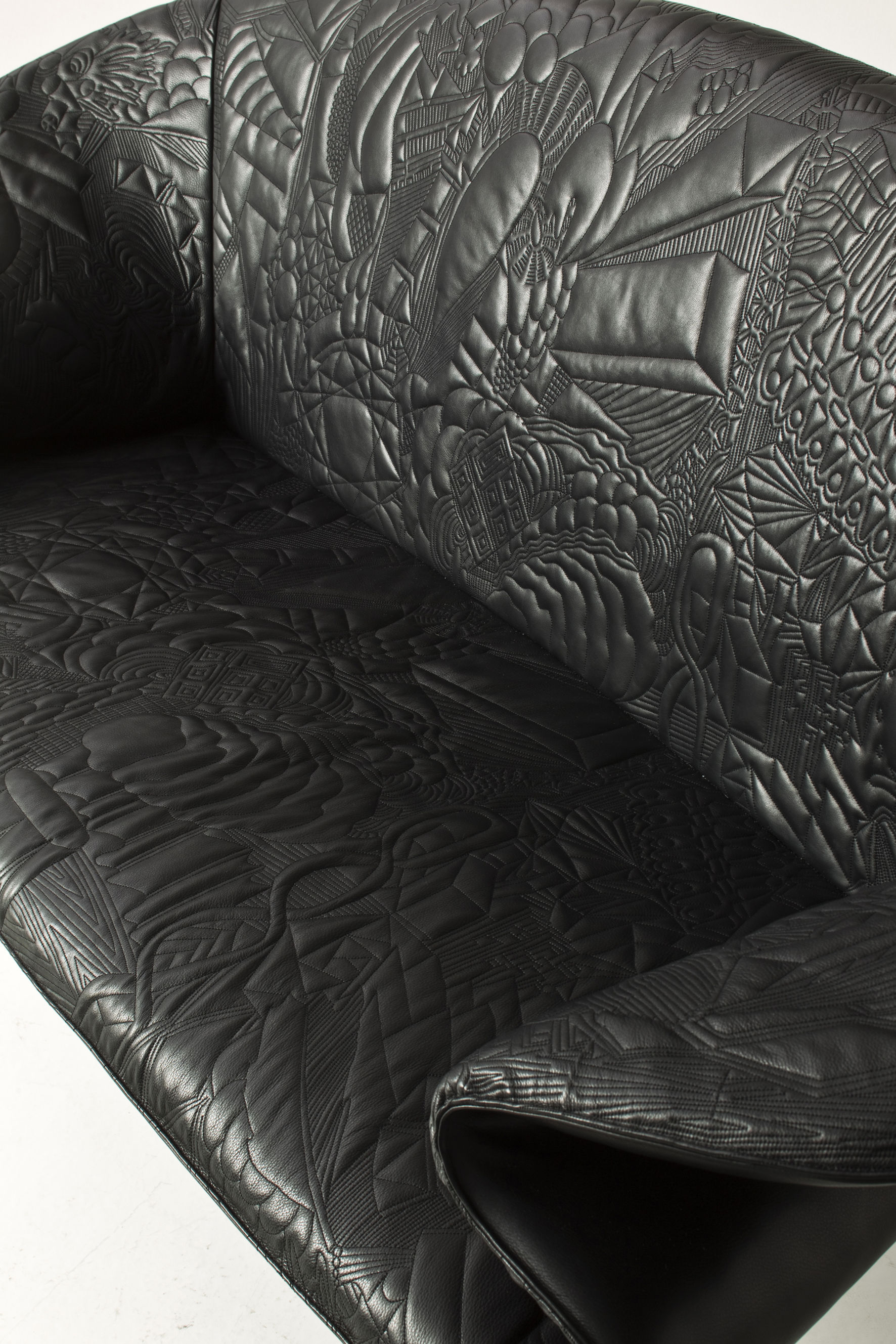 乐竞平台 - 坐具|沙发|办公家具|设计师家具|涂鸦沙发