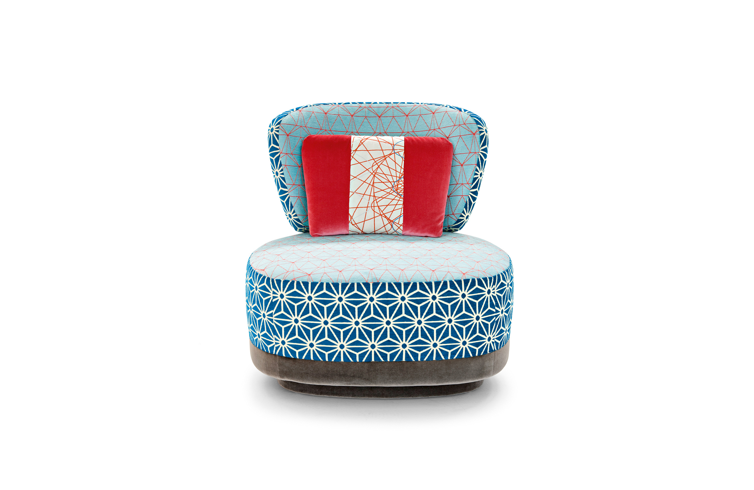 [乐竞平台 - 坐具|休闲椅|办公家具|设计师家具|Juju扶手椅]