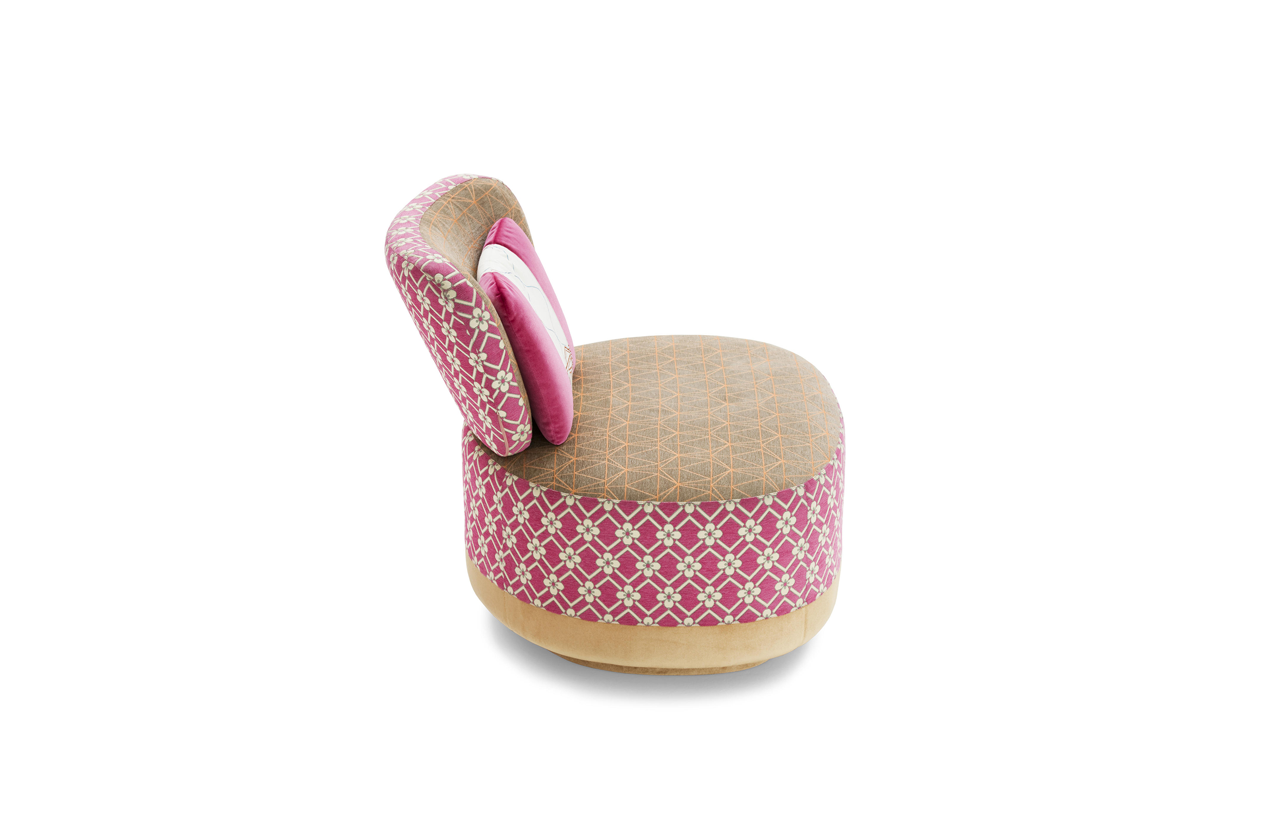 乐竞平台 - 坐具|休闲椅|办公家具|设计师家具|Juju扶手椅