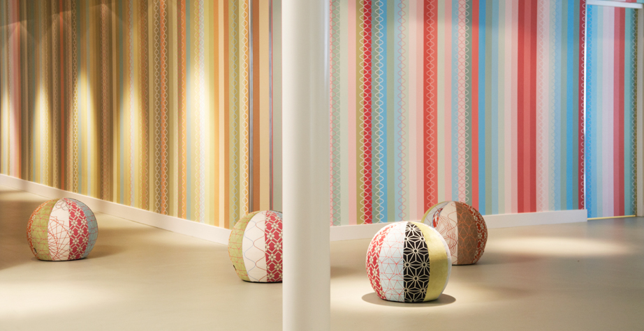 乐竞平台 - 坐具|吧椅/凳子|办公家具|设计师家具|欢乐圆墩