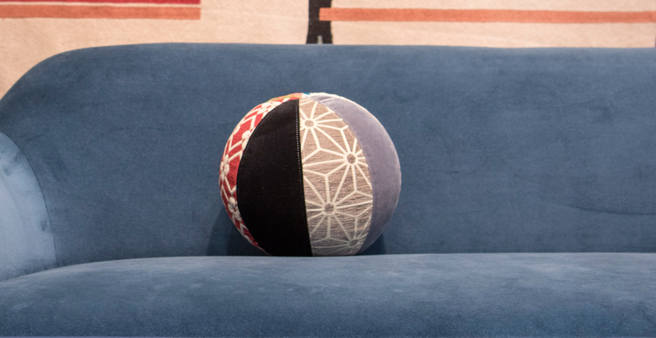 乐竞平台 - 坐具|吧椅/凳子|办公家具|设计师家具|欢乐圆墩