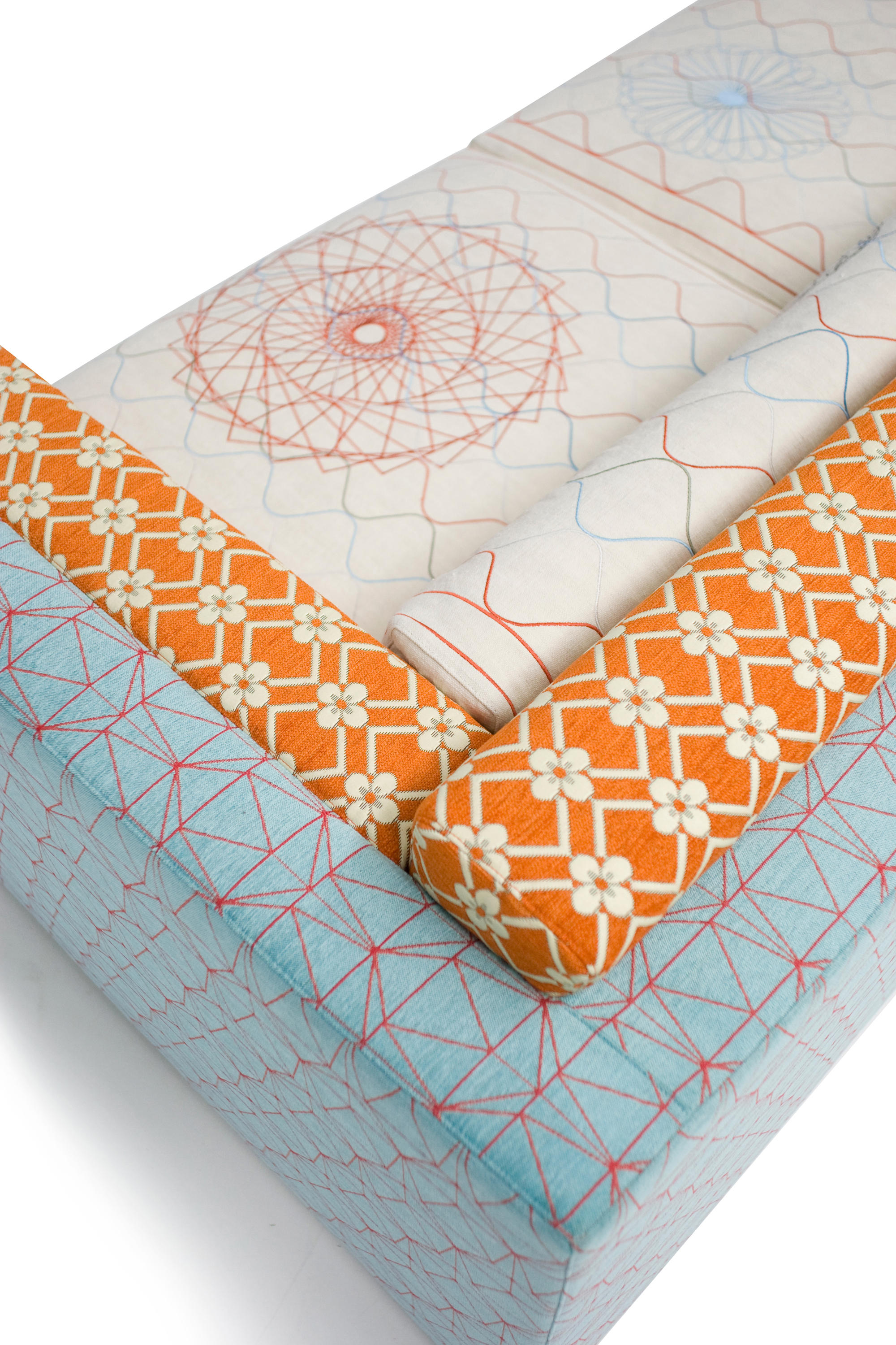 乐竞平台 - 坐具|沙发|办公家具|设计师家具|Karmakoma 沙发