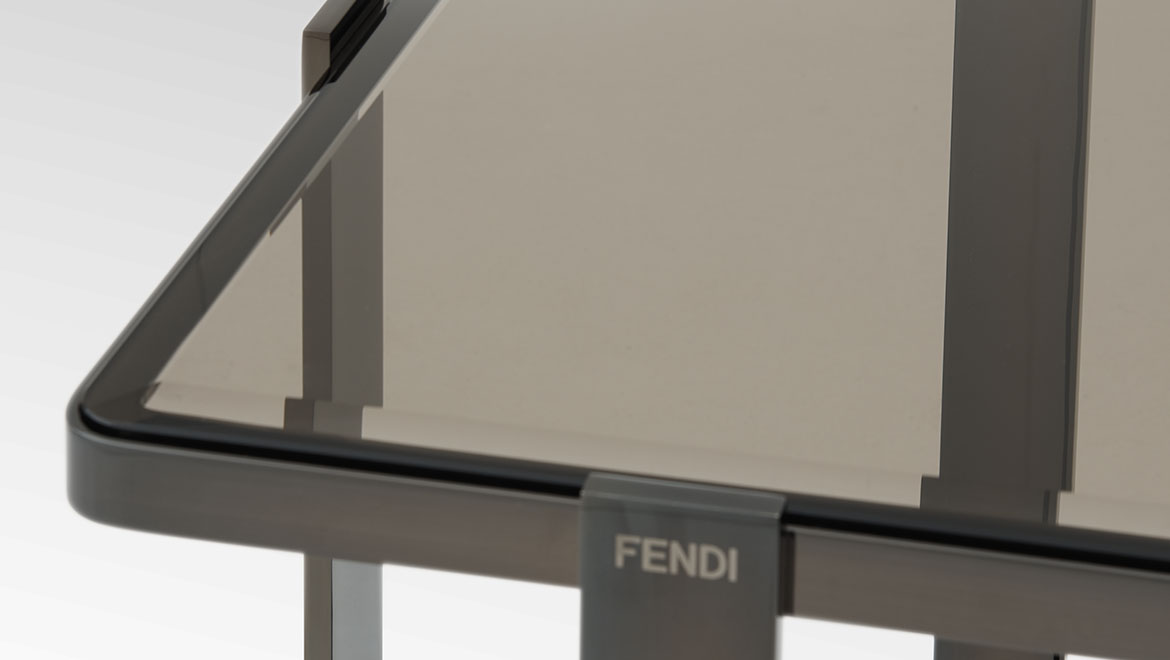 乐竞平台 - 桌几|茶几/边几|办公家具|设计师家具|英飞尼迪咖啡桌系列