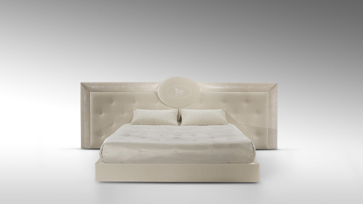 乐竞平台 - 卧室|床|办公家具|设计师家具|浮雕床