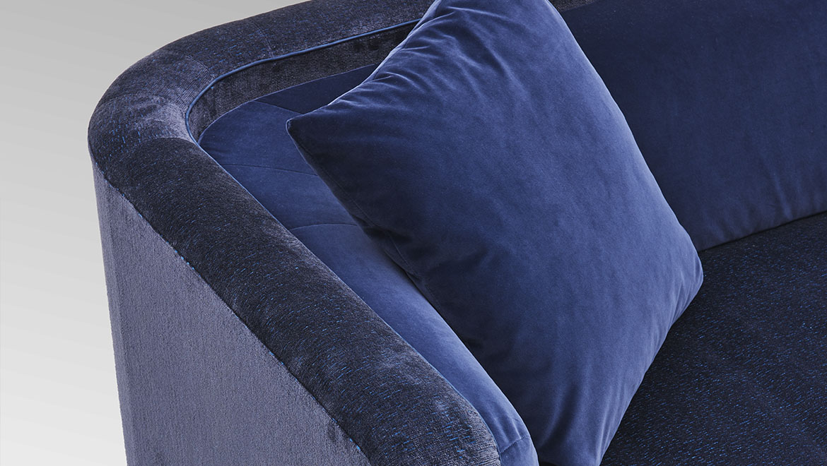 乐竞平台 - 坐具|沙发|办公家具|设计师家具|康拉德沙发