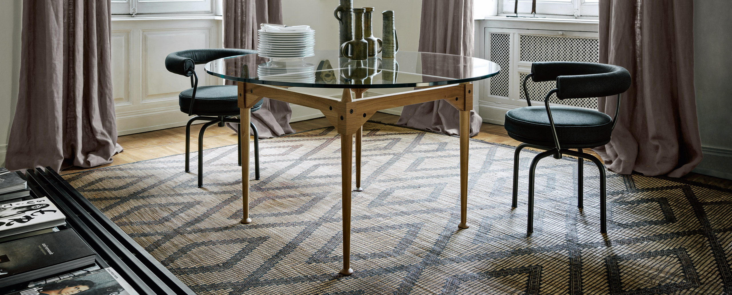 乐竞平台 - 坐具|休闲椅|办公家具|设计师家具|528印度支那椅