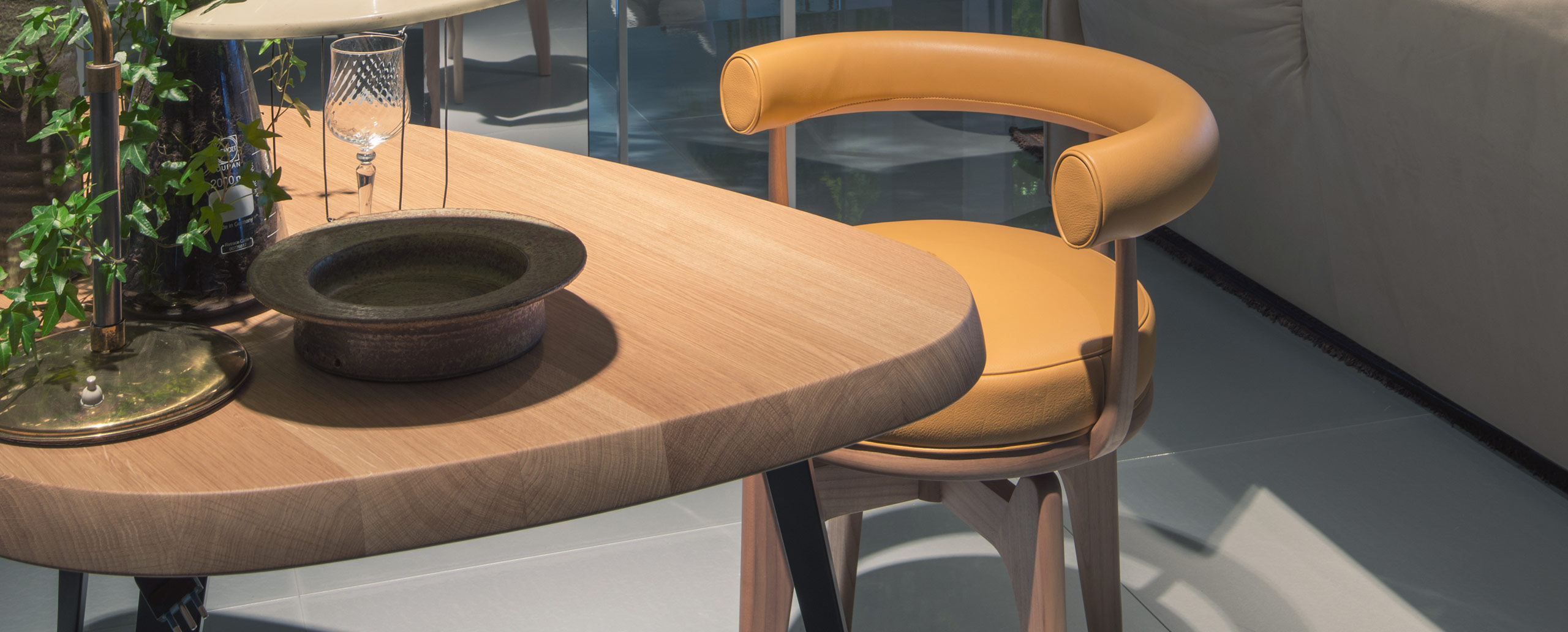 乐竞平台 - 坐具|休闲椅|办公家具|设计师家具|528印度支那椅