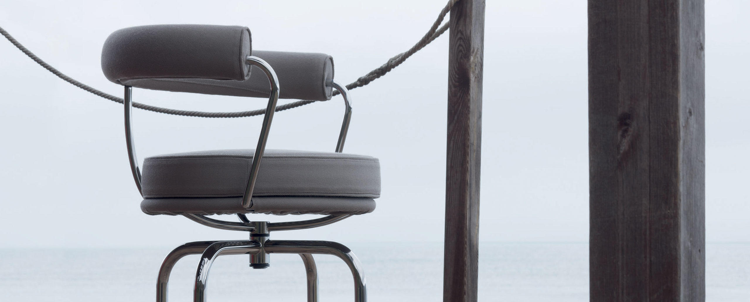 乐竞平台 - 坐具|休闲椅|办公家具|设计师家具|528印度支那椅