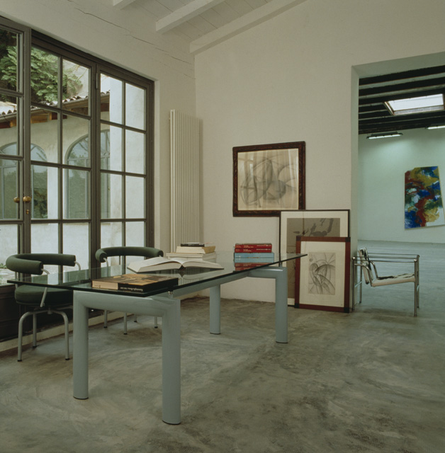 乐竞平台 - 坐具|休闲椅|办公家具|设计师家具|528印度支那椅