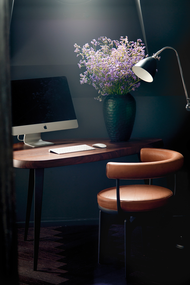 乐竞平台 - 坐具|休闲椅|办公家具|设计师家具|528印度支那椅