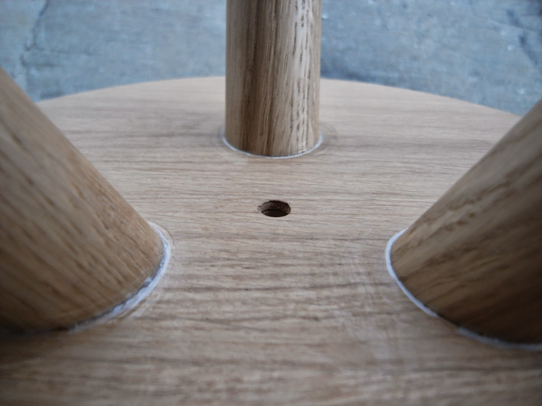 乐竞平台 - 坐具|吧椅/凳子|办公家具|设计师家具|梅瑞贝尔矮凳