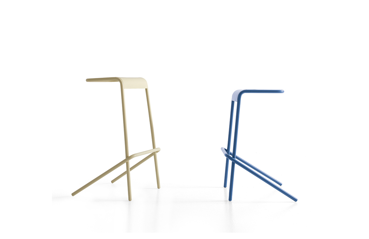 乐竞平台 - 坐具|吧椅/凳子|办公家具|设计师家具|Alodia凳子