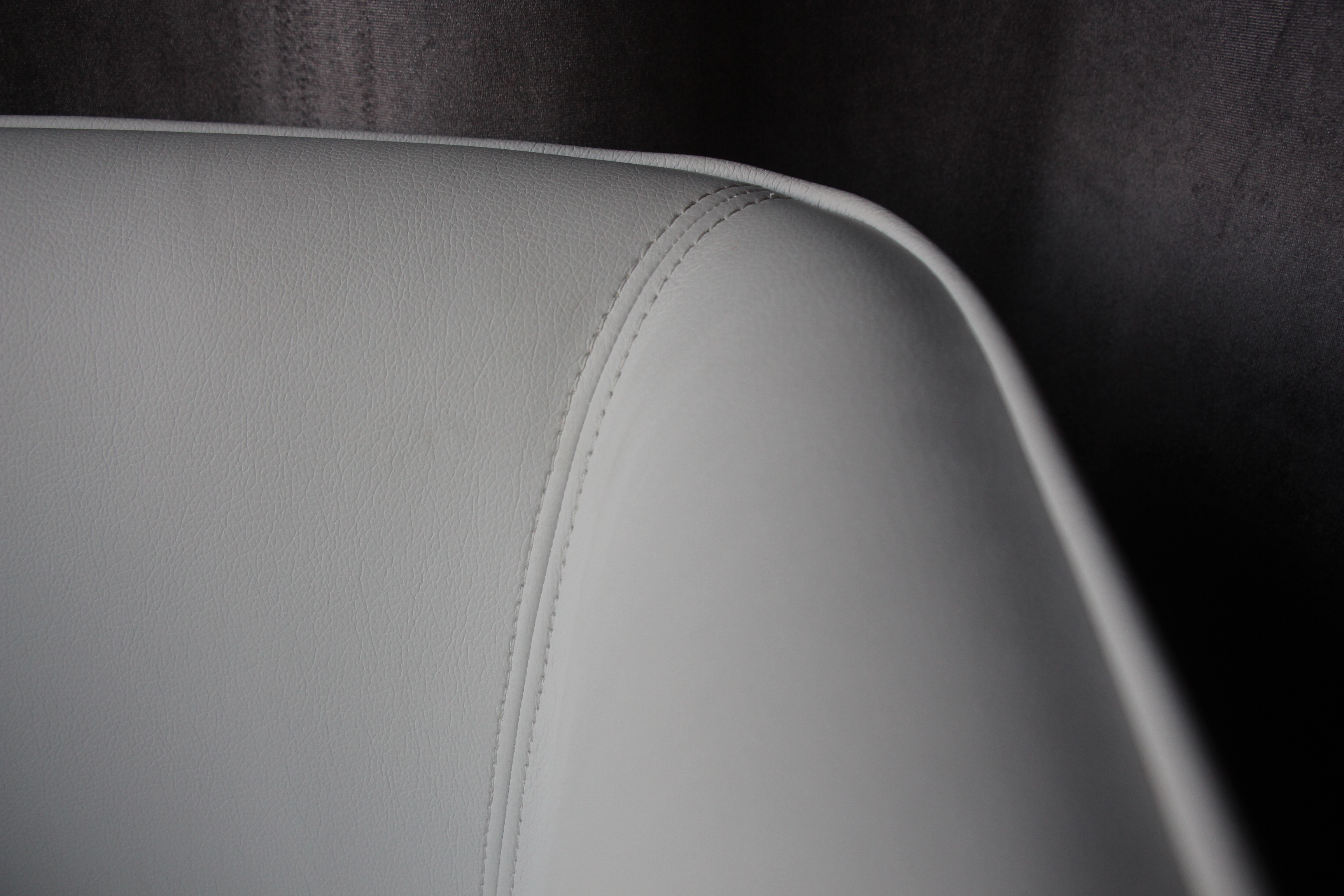 乐竞平台 - 坐具|沙发|办公家具|设计师家具|宾利里士满二座沙发