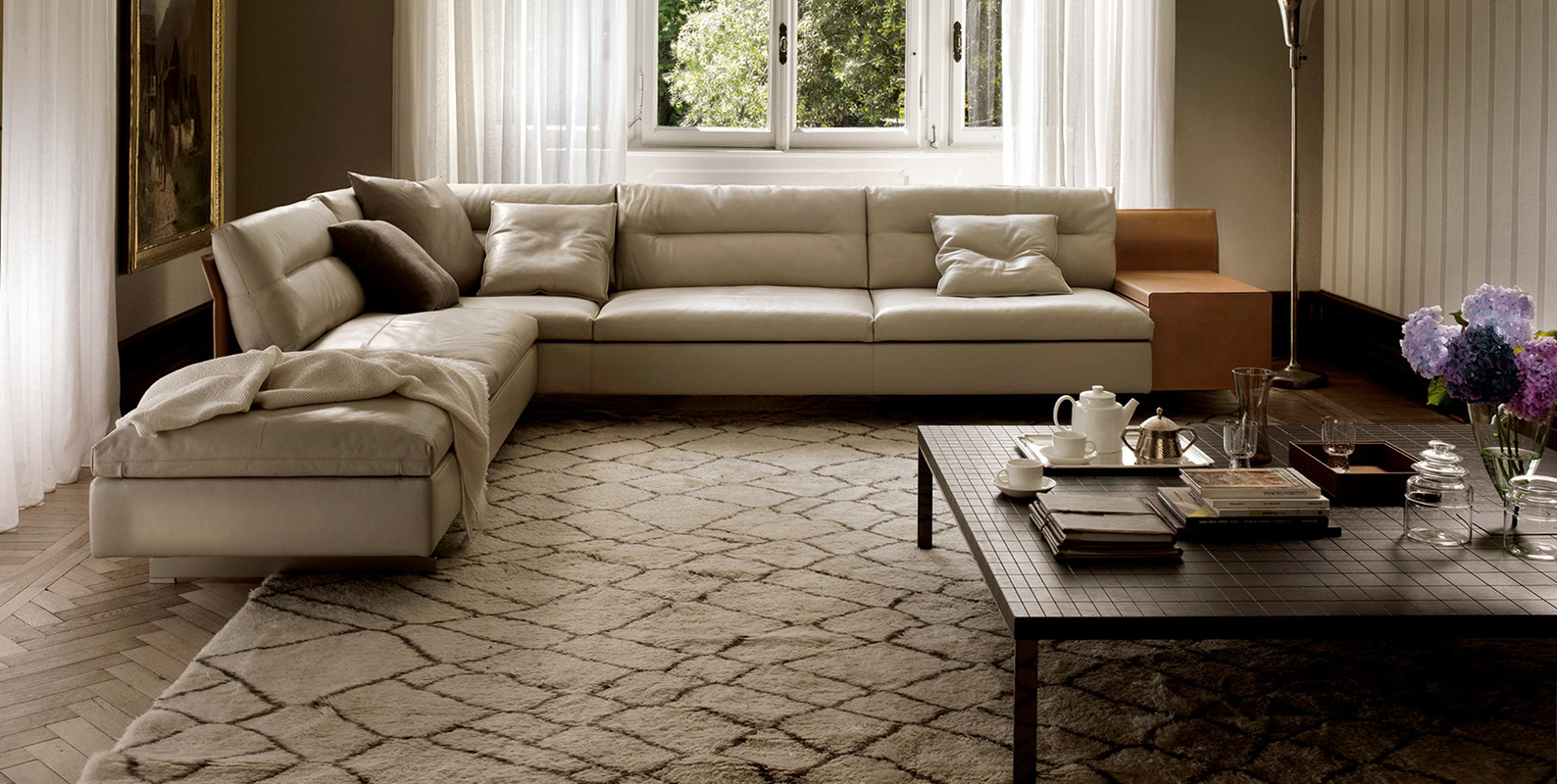 乐竞平台 - 坐具|沙发|办公家具|设计师家具|老爷车沙发