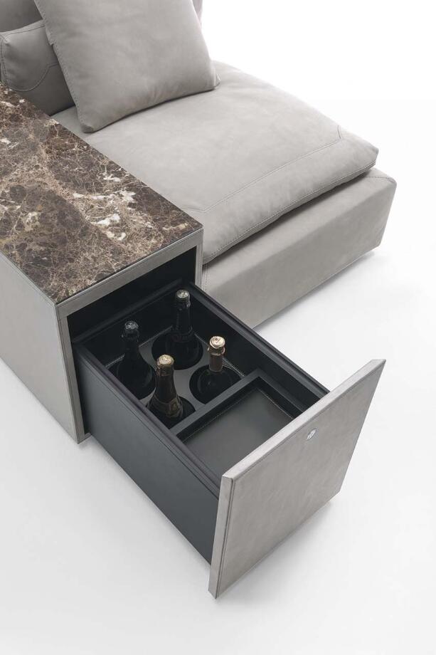 乐竞平台 - 坐具|沙发|办公家具|设计师家具|serbelloni沙发