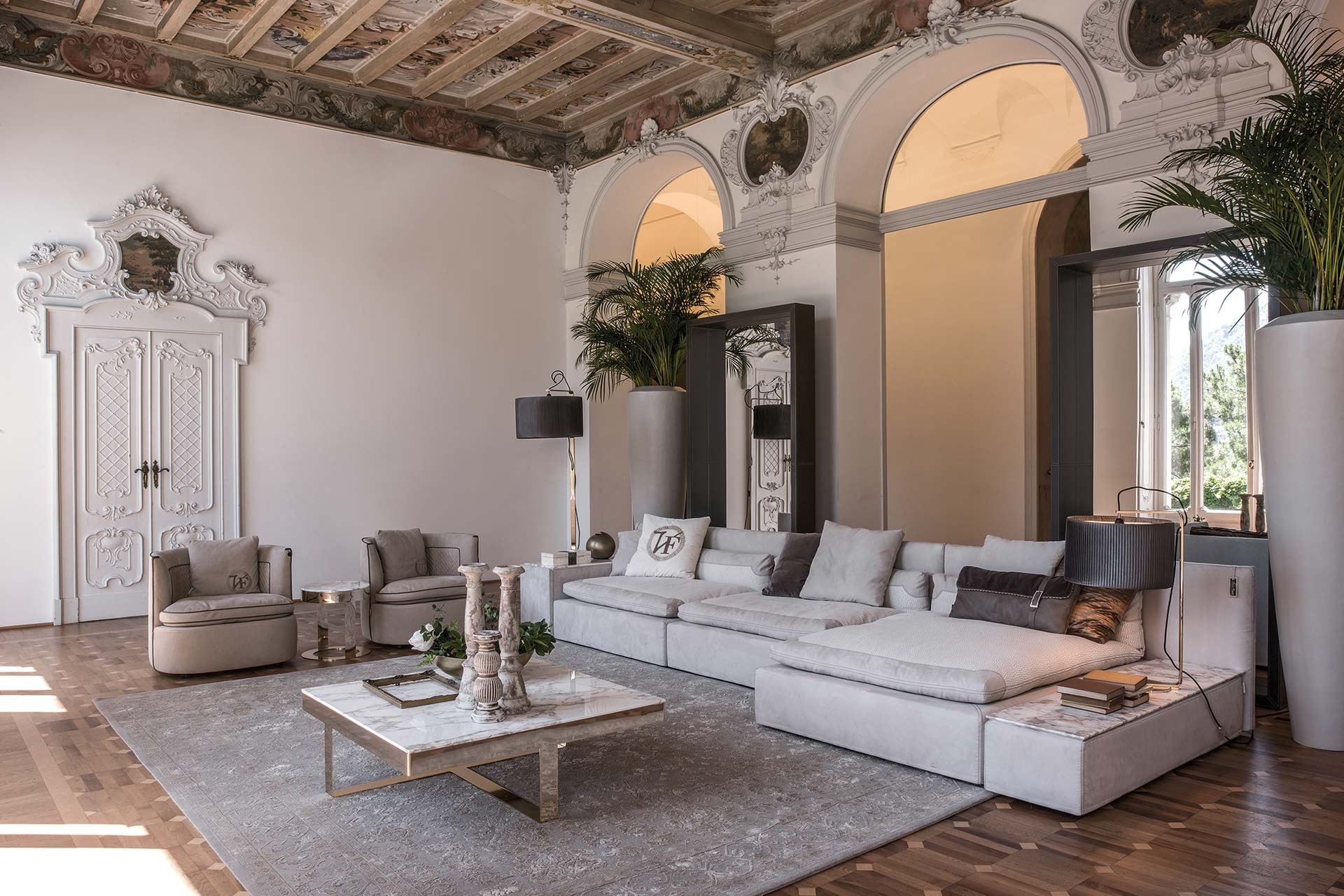 乐竞平台 - 坐具|沙发|办公家具|设计师家具|serbelloni沙发