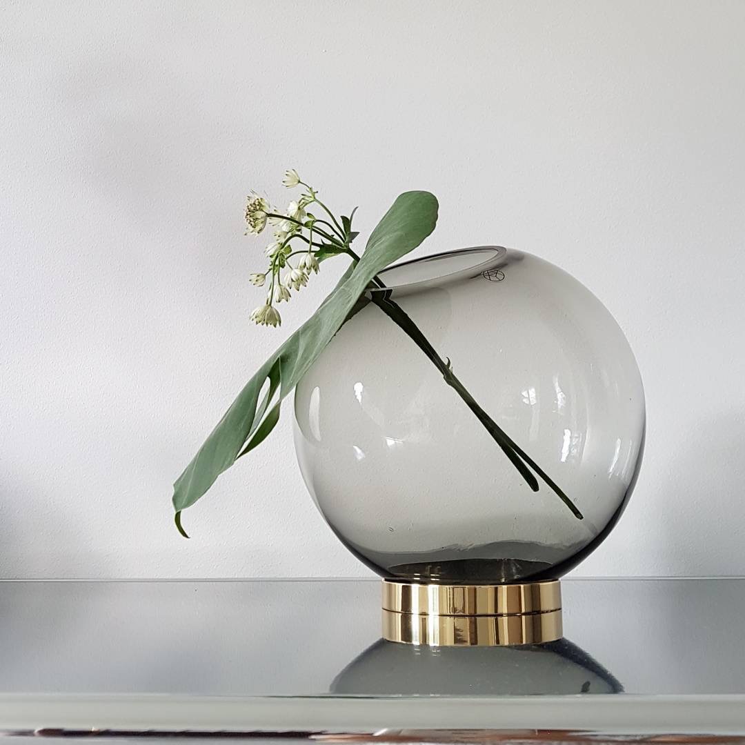 乐竞平台 - 附件|花器|办公家具|设计师家具|地球花瓶