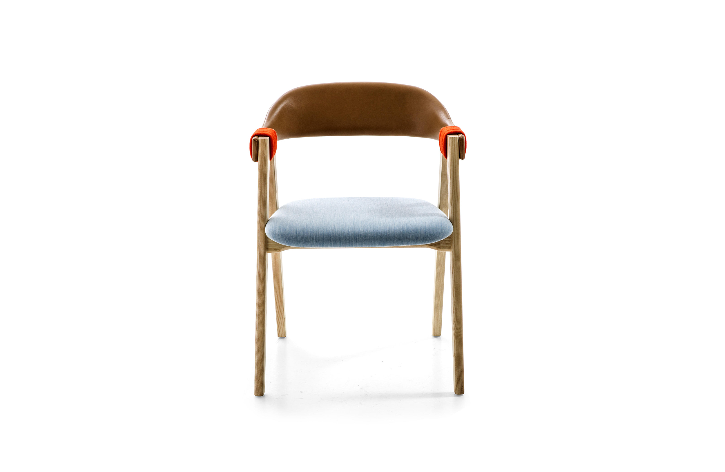 [乐竞平台 - 坐具|餐椅|办公家具|设计师家具|马蒂尔达餐椅]