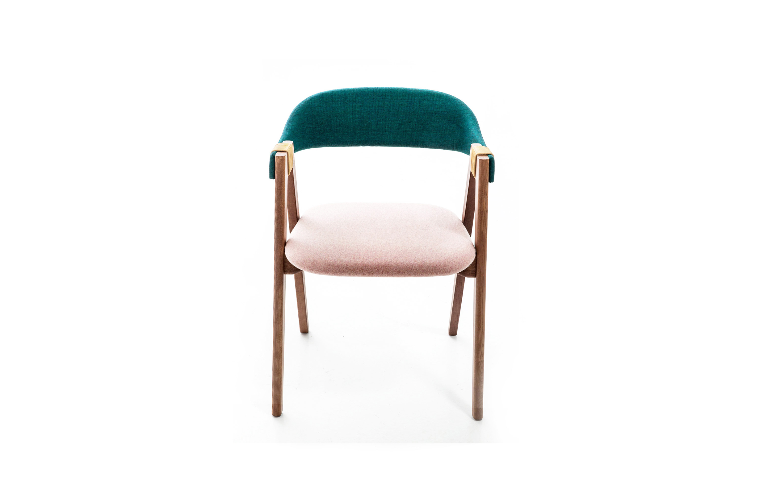 乐竞平台 - 坐具|餐椅|办公家具|设计师家具|马蒂尔达餐椅