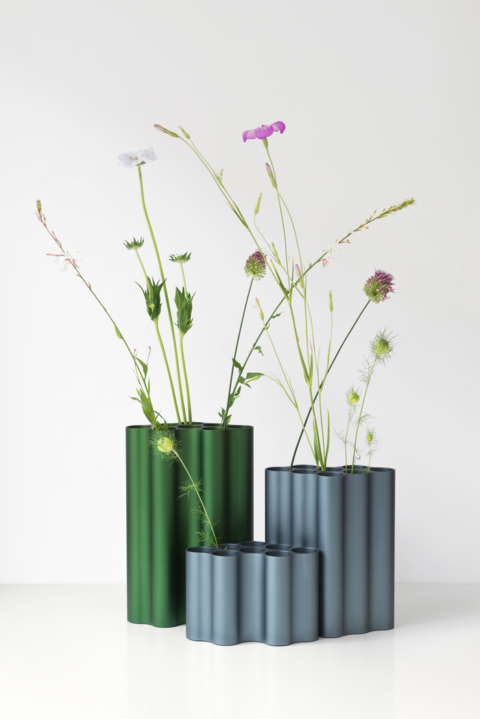 乐竞平台 - 附件|花器|办公家具|设计师家具|云朵花瓶