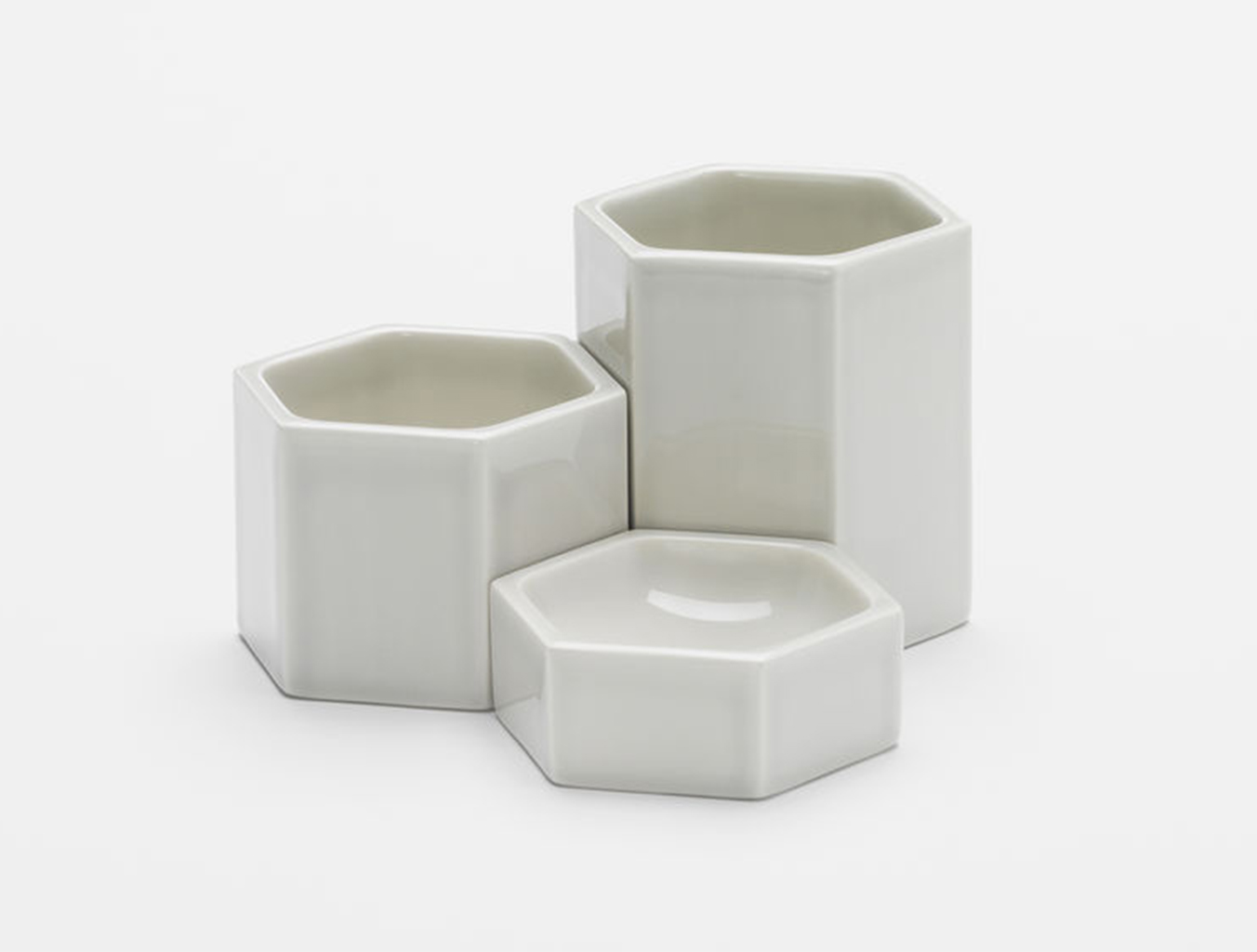 乐竞平台 - 附件|花器|办公家具|设计师家具|六角形容器