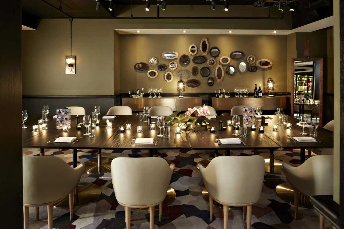 乐竞平台 - 坐具|餐椅|办公家具|设计师家具|露娜餐椅