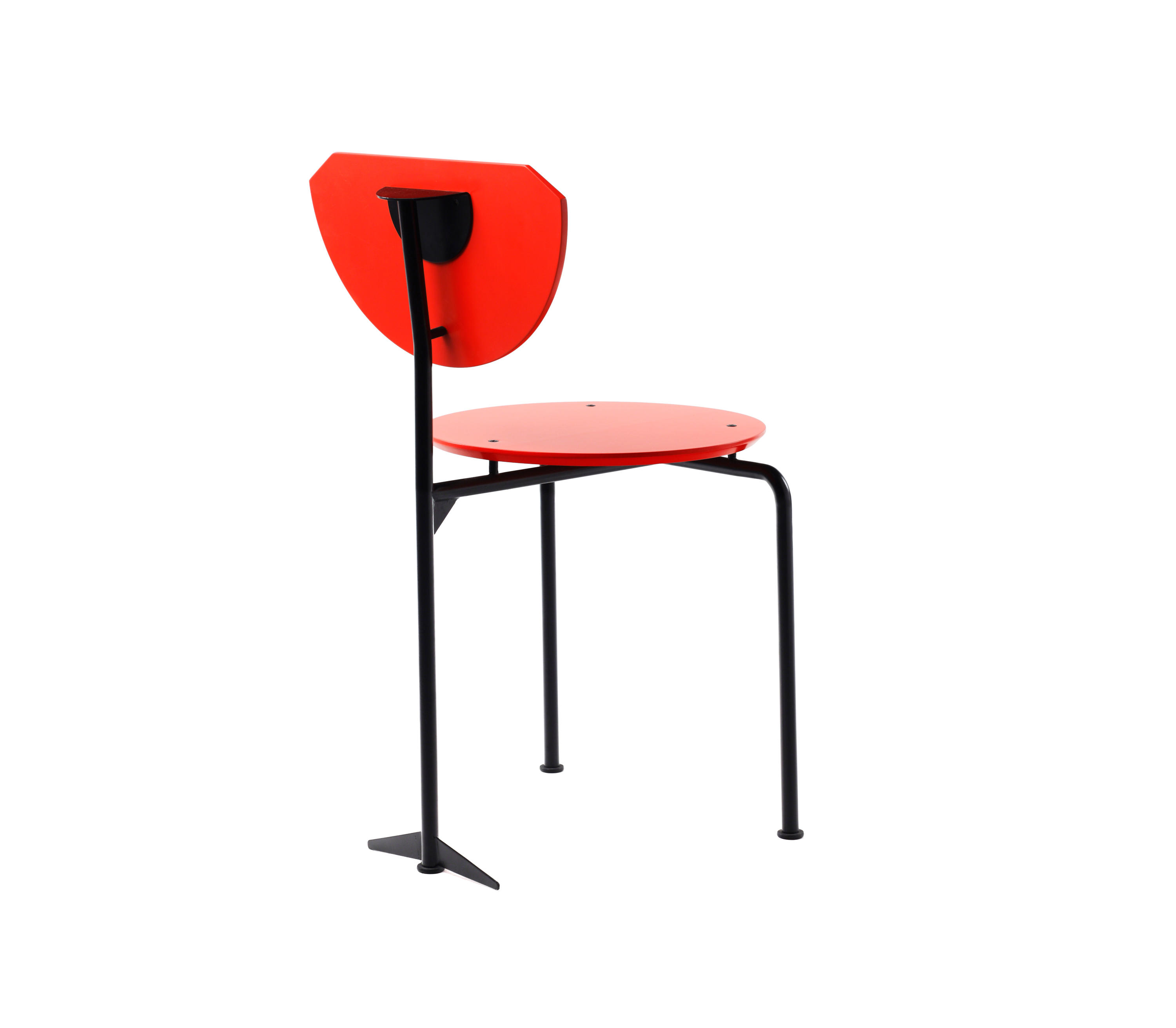 乐竞平台 - 坐具|餐椅|办公家具|设计师家具|卡罗三字椅
