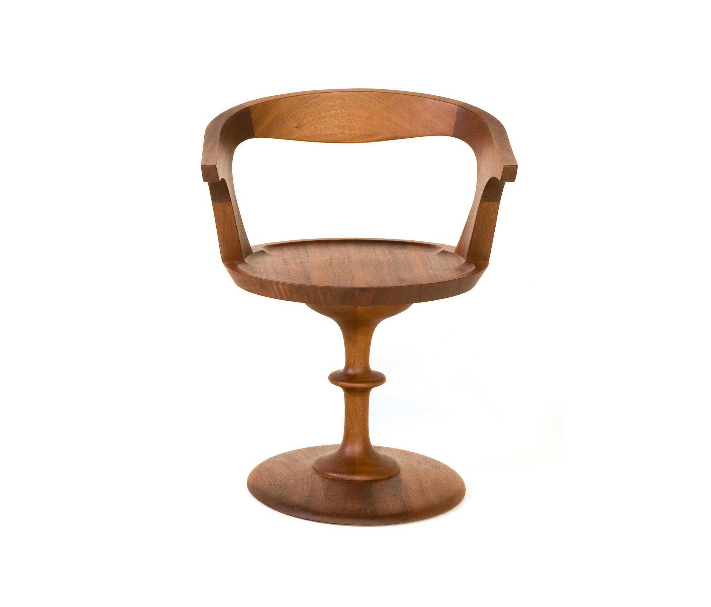 [乐竞平台 - 坐具|餐椅|办公家具|设计师家具|New Legacy Donna Chair]