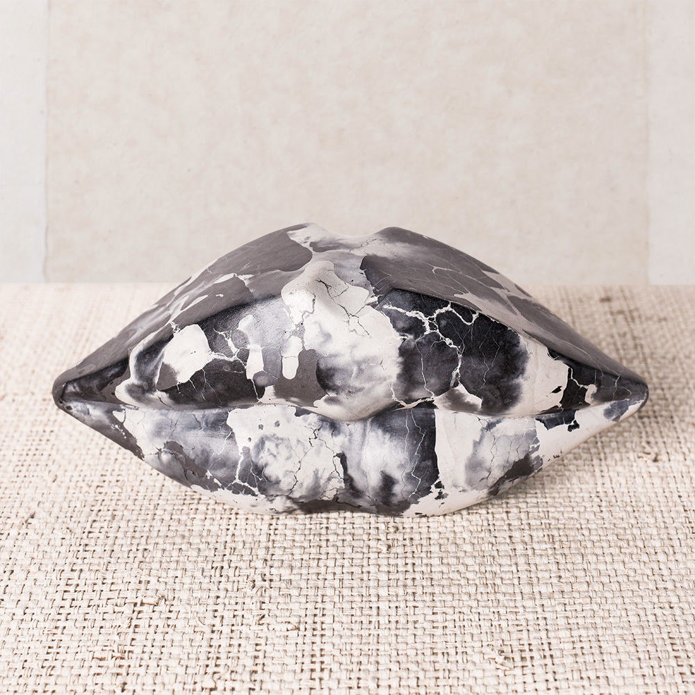 乐竞平台 - 附件|饰品|办公家具|设计师家具|经典之吻