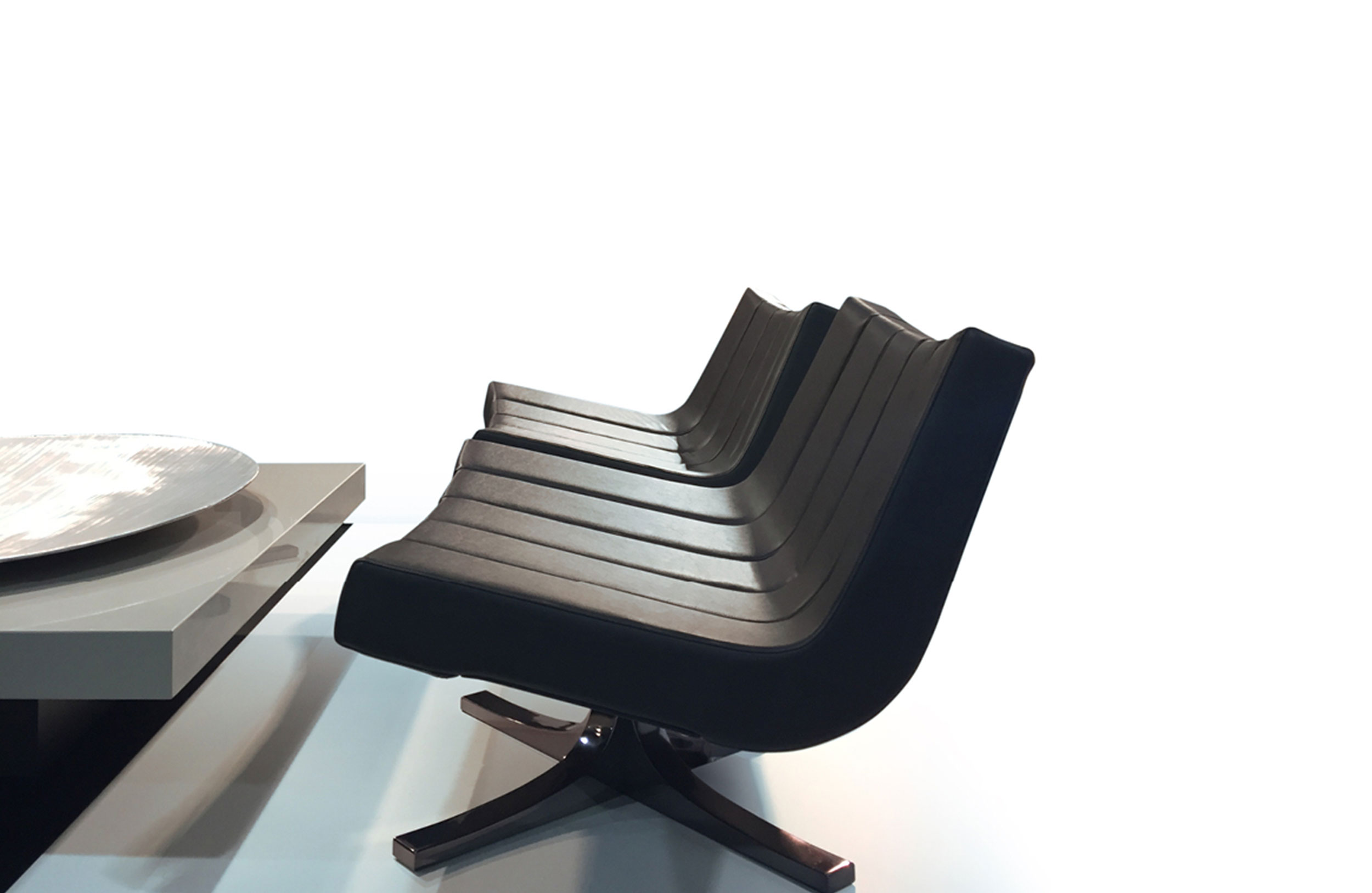 乐竞平台 - 坐具|休闲椅|办公家具|设计师家具|格拉纳达大堂椅