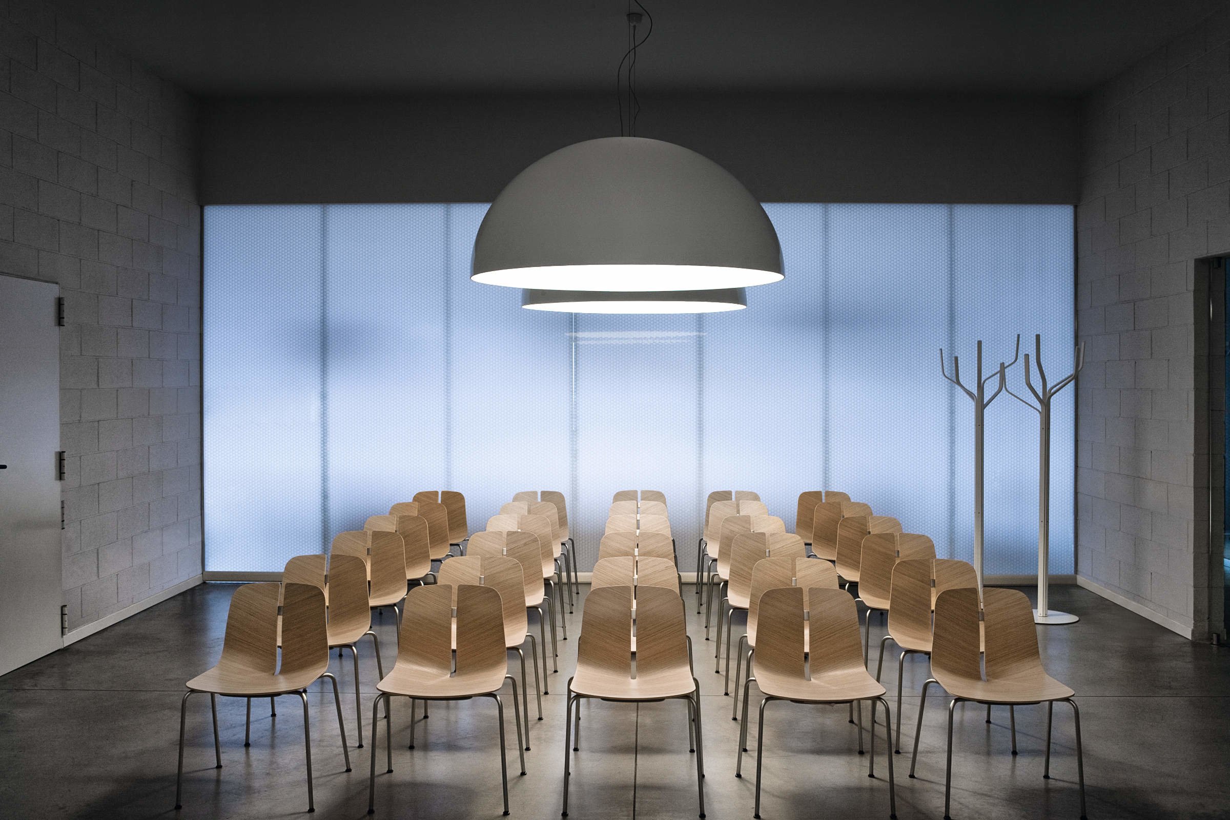 乐竞平台 - 坐具|餐椅|办公家具|设计师家具|LINK 餐椅/洽谈椅