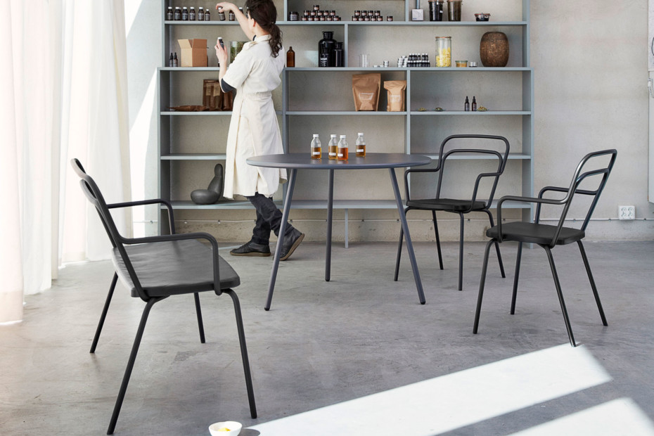 乐竞平台 - 坐具|户外椅|办公家具|设计师家具|KAFFE 户外椅