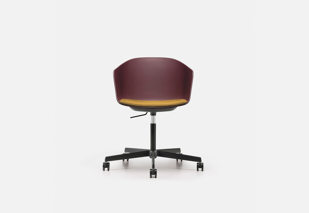 乐竞平台 - 坐具|休闲椅|办公家具|设计师家具|Max 洽谈椅/会客椅