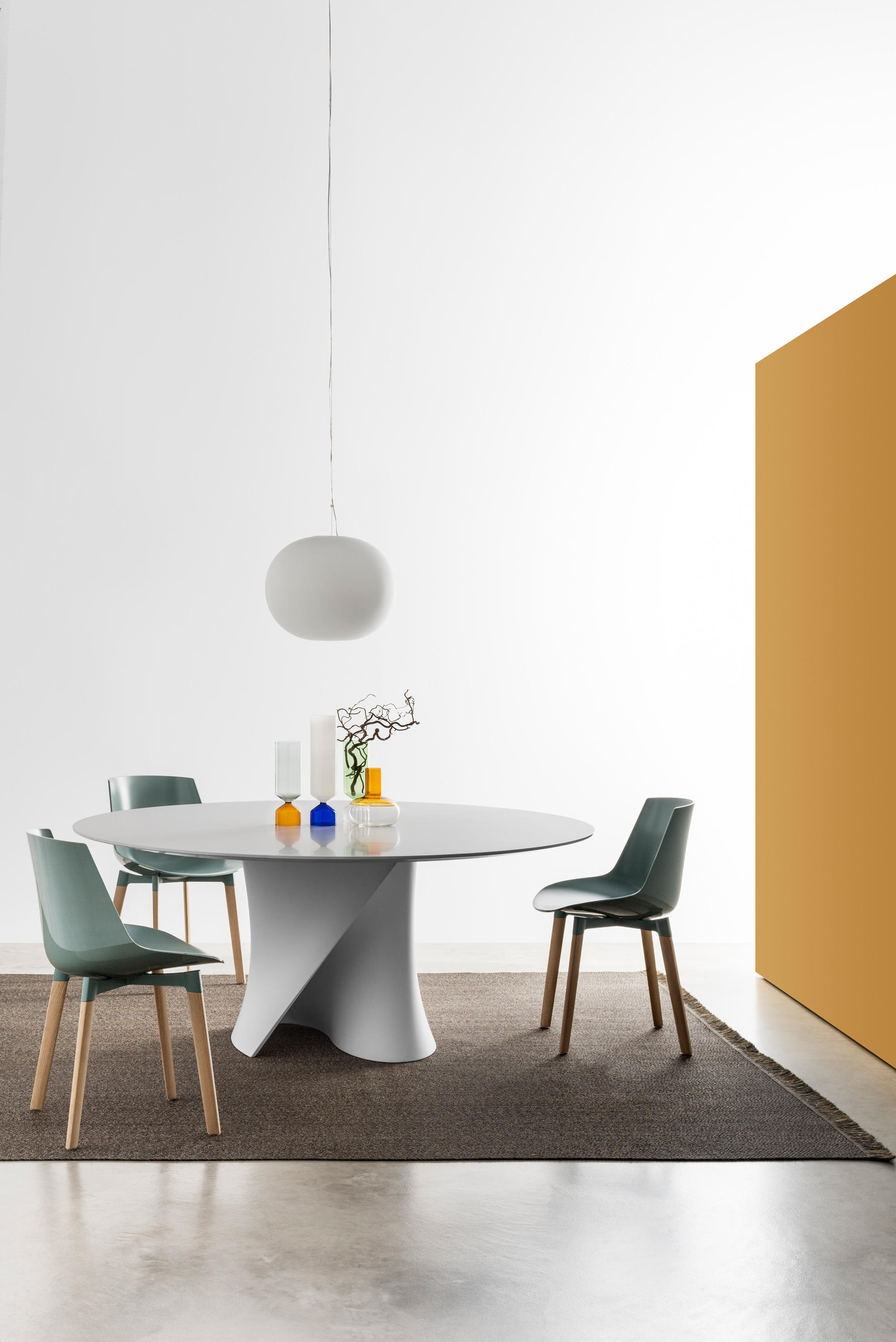 乐竞平台 - 坐具|餐椅|办公家具|设计师家具|FLOW COLOR 洽谈椅/餐椅