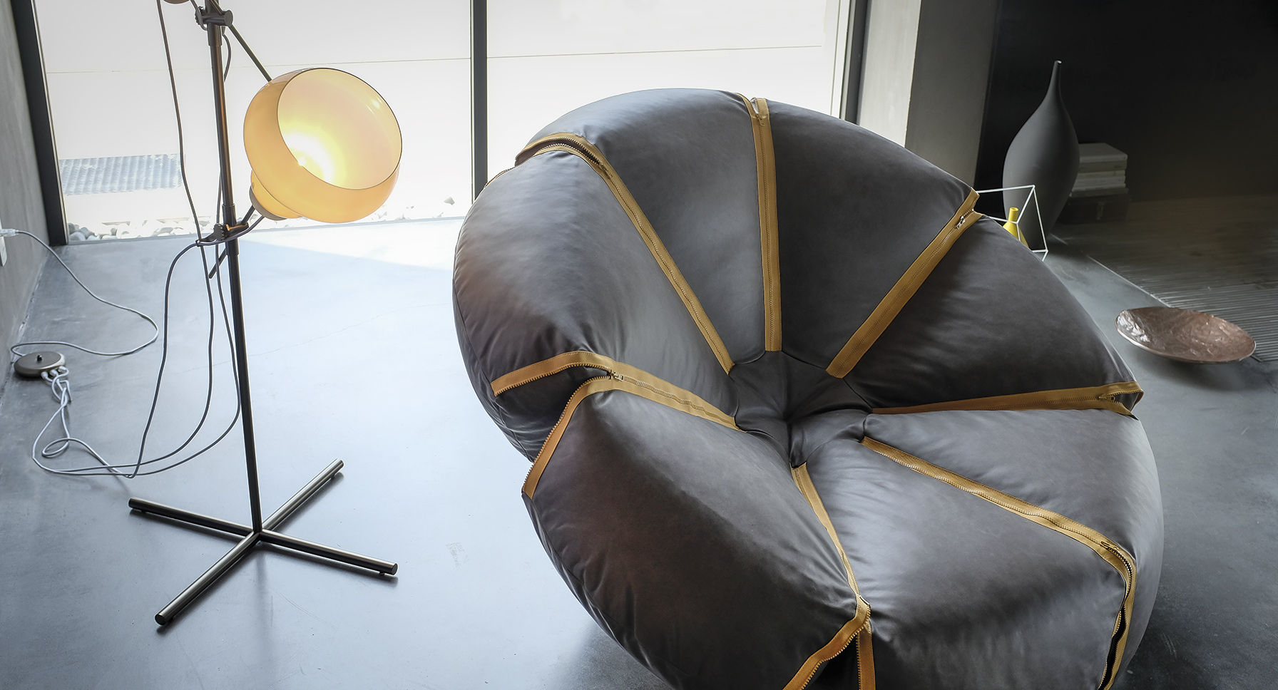 乐竞平台 - 坐具|休闲椅|办公家具|设计师家具|LOL chair